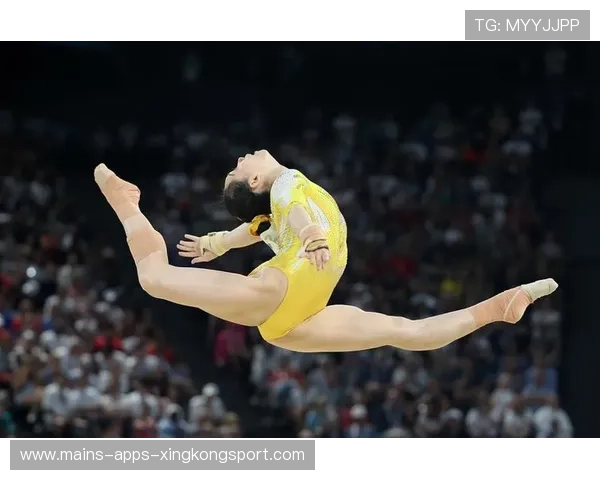 体操女子新秀完美演出，比分辉煌