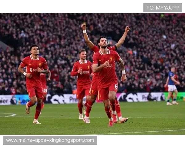 利物浦抢断造险情